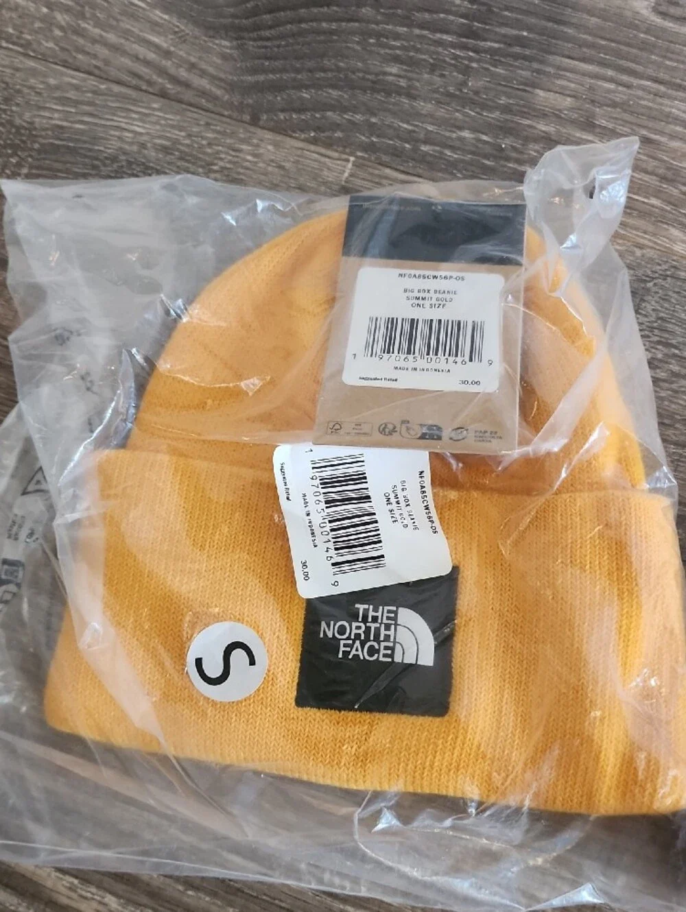2 For 1 ! The North Face Knit Beanie Set - Magenta & Mustard Yellow